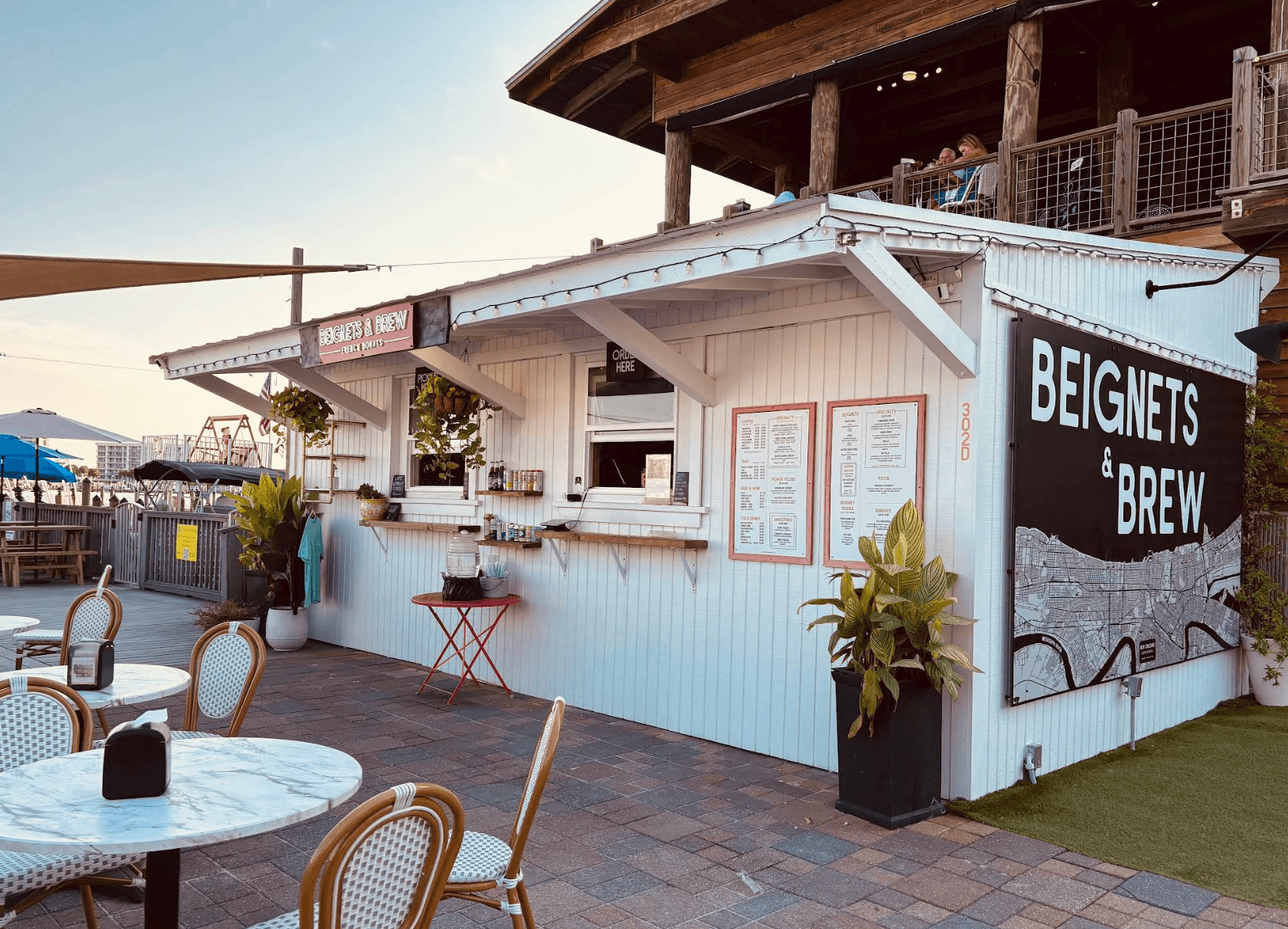 Beignets & Brew storefront